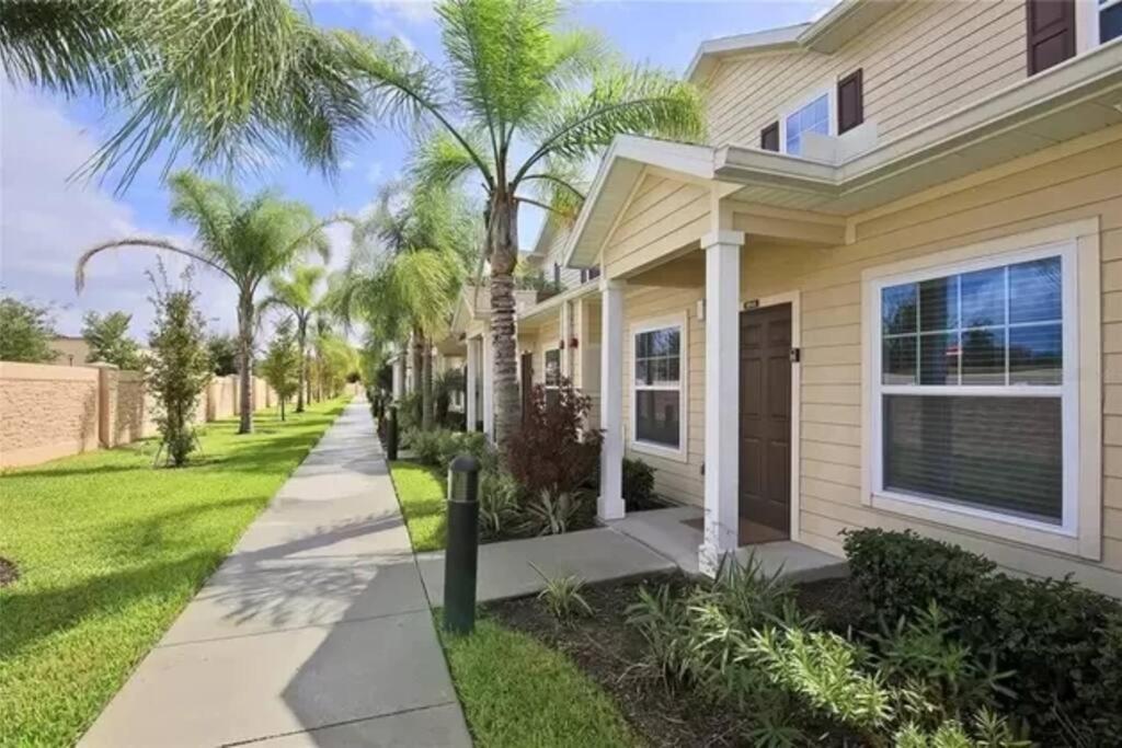 Super Comfy And Spacious 3 Bedroom 10 Minutes From Disney, With Major Shopping 4 Minutes Away Kissimmee Ngoại thất bức ảnh