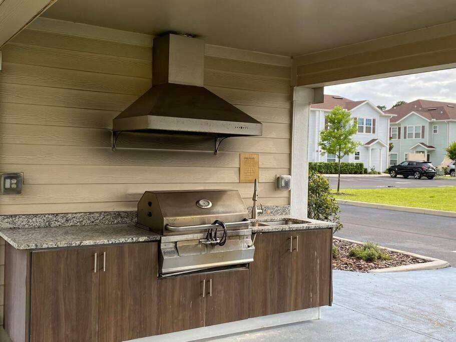 Super Comfy And Spacious 3 Bedroom 10 Minutes From Disney, With Major Shopping 4 Minutes Away Kissimmee Ngoại thất bức ảnh