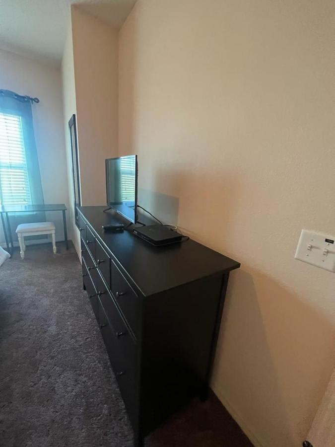 Super Comfy And Spacious 3 Bedroom 10 Minutes From Disney, With Major Shopping 4 Minutes Away Kissimmee Ngoại thất bức ảnh